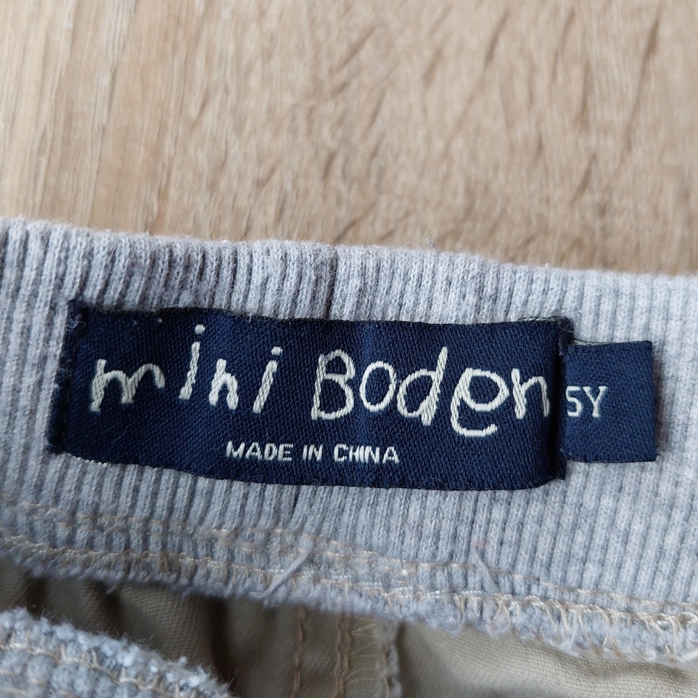 2010 guc/play Mini Boden khakis size 5 - Picture 5 of 16